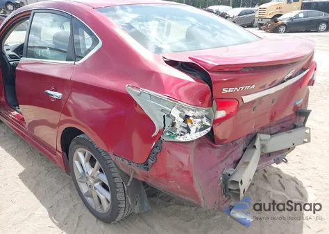 2014 Nissan Sentra Sr z USA, uszkodzony, nr VIN 3N1AB7AP4EY292321